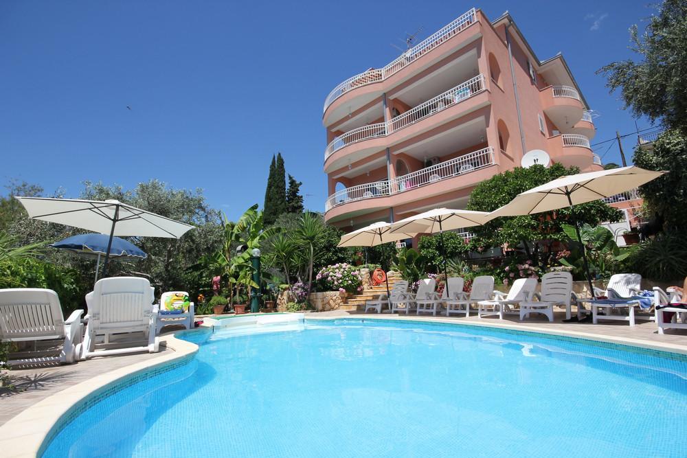 Apartments Lucija Seget Vranjica Exterior foto